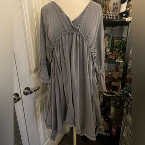 Cute new dress with ruffled sleeves